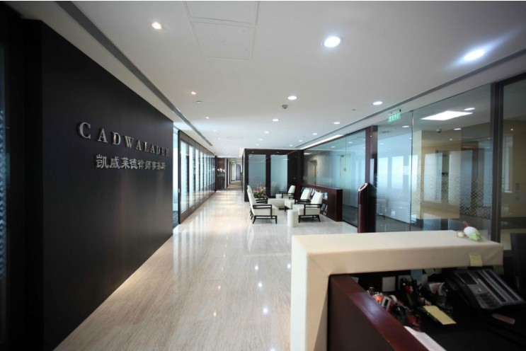 北京办公室装修设计时可以采用哪些材质的隔断？