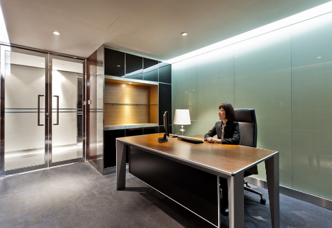 现代化办公室装修如何使用绿植创意？