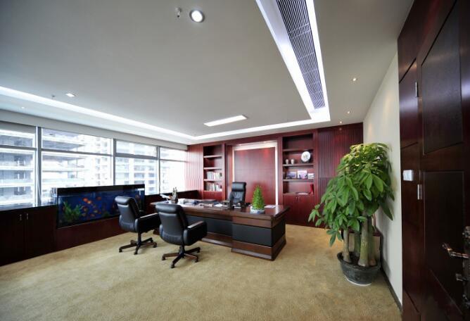 哪些人适合应聘办公室装修设计类的相关工作？